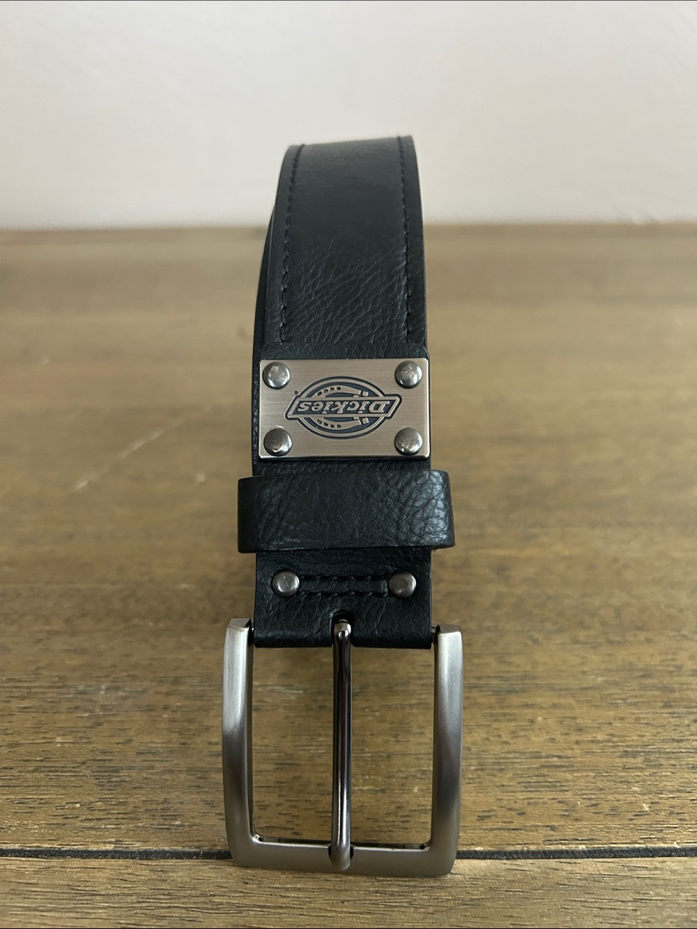 Dickies Men's 1.5" Wide Heavy-Duty Industrial Work Belt. Durable Leather Size 40